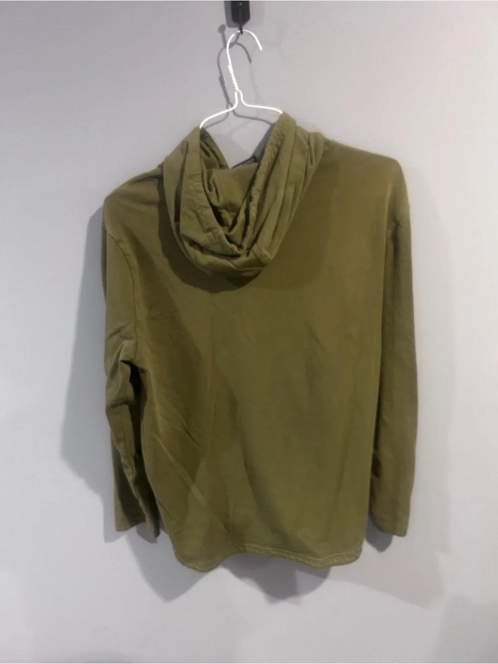 Nike Men’s Large Olive Green Lightweight Hoodie Sweatshirt